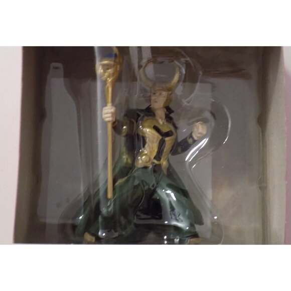 Marvel Avengers - LOKI 2022 ORNAMENT - Hallmark Christmas Tree Decoration - NEW - Picture 4 of 5